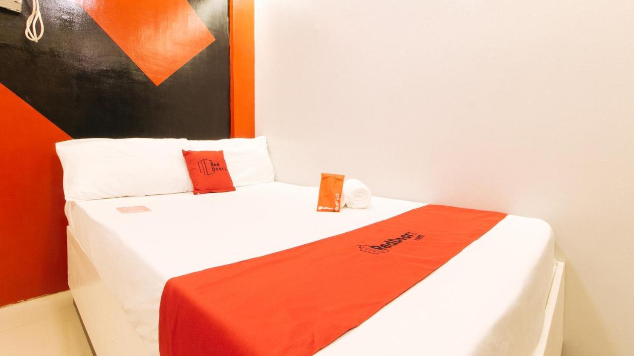 Reddoorz @ Walk Inn Hotel Manila Zewnętrze zdjęcie