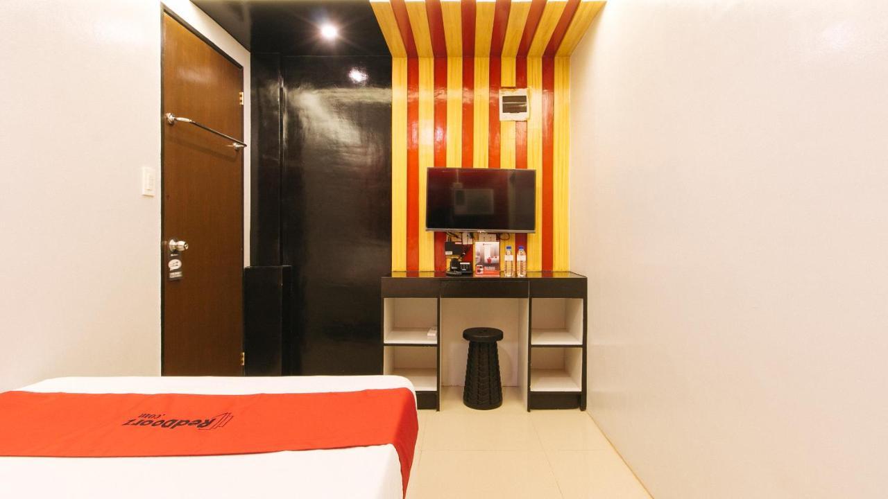 Reddoorz @ Walk Inn Hotel Manila Zewnętrze zdjęcie